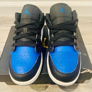 Air Jordan 1 Low - Kids' Sneakers in Black and Blue